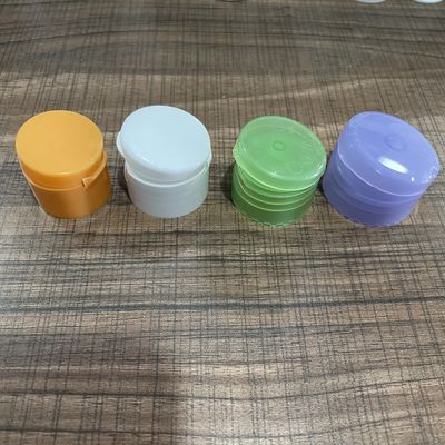 24mm 28mm 32mm plástico Flip Top Cap fechamento para customizado colorido garrafas de loção de plástico